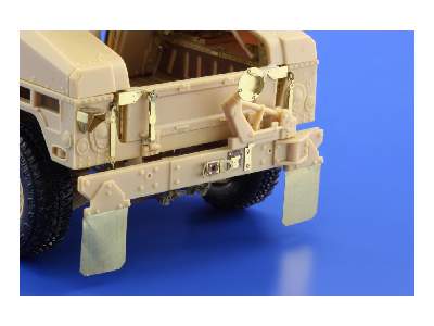 M-1151 EAC exterior 1/35 - Academy Minicraft - image 8