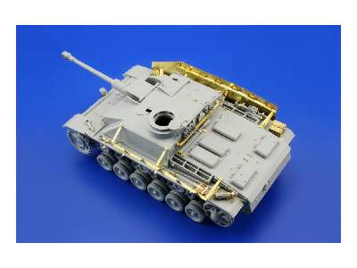 StuG. III Ausf. G 1943 1/35 - Dragon - image 3