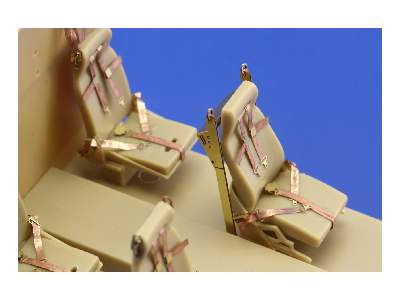 M-ATV MRAP seatbelts 1/35 - Kinetic - image 7