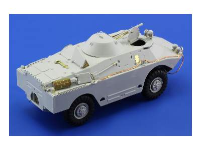 BRDM-2 early 1/35 - Trumpeter - image 10