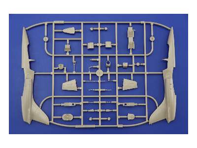 L-39C 1/72 - image 4