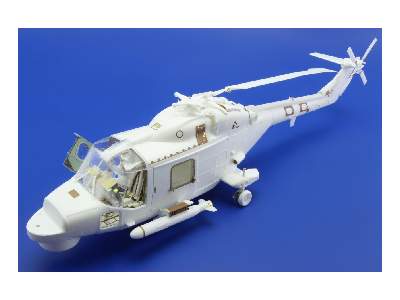 Lynx Mk.88 sonar exterior 1/32 - Revell - image 11