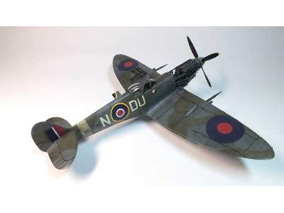 Spitfire Mk. IXc late version 1/48 - image 37