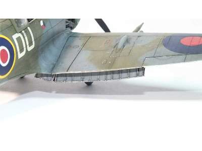 Spitfire Mk. IXc late version 1/48 - image 42