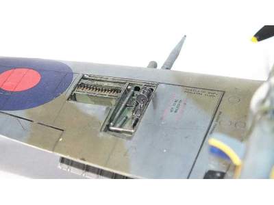 Spitfire Mk. IXc late version 1/48 - image 43