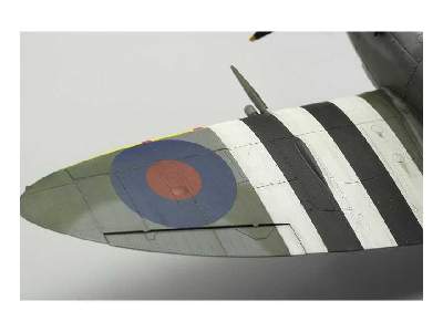 Spitfire Mk. IXc late version 1/48 - image 96