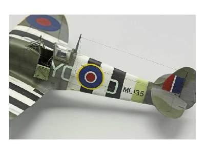 Spitfire Mk. IXc late version 1/48 - image 97