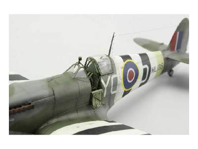 Spitfire Mk. IXc late version 1/48 - image 98