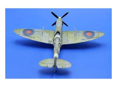Spitfire Mk. IXc late version 1/48 - image 172