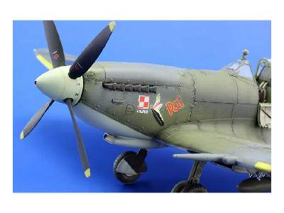Spitfire Mk. IXc late version 1/48 - image 175