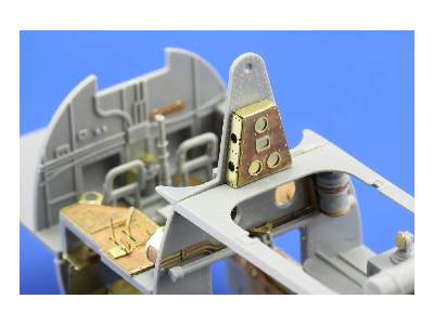TBD-1 interior S. A. 1/48 - Great Wall Hobby - image 7