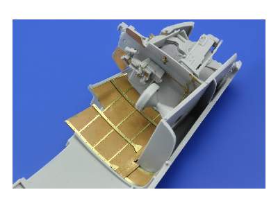 B-25 fuselage interior 1/32 - Hk Models - image 8