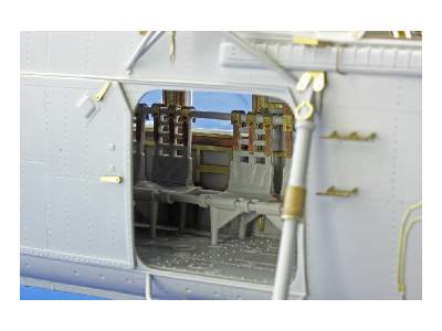 Wessex HU.5 exterior 1/48 - Italeri - image 15