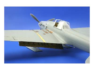 Il-2m3 landing flaps 1/32 - Hobby Boss - image 3