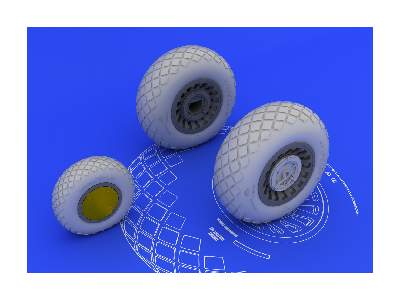 B-25H/ J wheels 1/32 - Mk Models - image 3