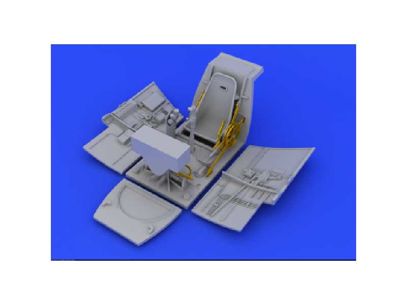 Bf 109E cockpit and radio compartment 1/48 - Eduard - image 1