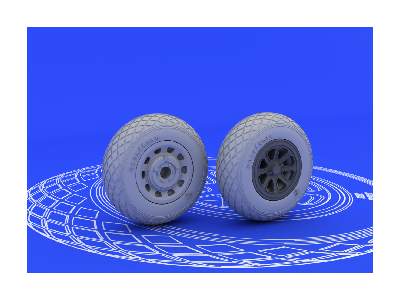 P-51 wheels 1/48 - image 4