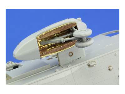 Sea King AEW.2 exterior 1/72 - Cyber Hobby - image 15