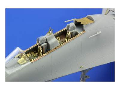 Su-27UB S. A. 1/72 - Trumpeter - image 3