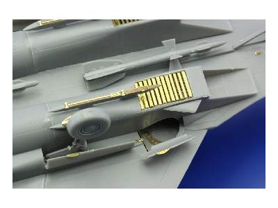 Su-27UB S. A. 1/72 - Trumpeter - image 7