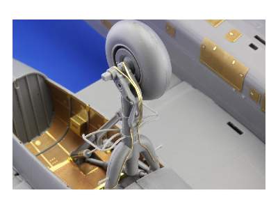He 219 undercarriage 1/32 - Revell - image 8