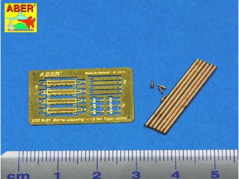 Barrel cleaning rods with brackets for Tiger I & King Tiger - image 1