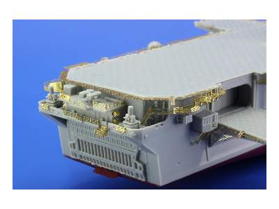 USS Wasp LHD-1 1/700 - Hobby Boss - image 9