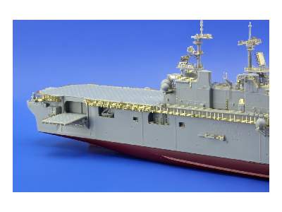 USS Wasp LHD-1 1/700 - Hobby Boss - image 12