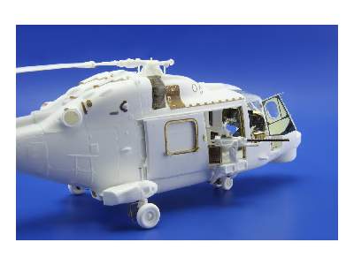 Lynx Mk.88 exterior 1/32 - Revell - image 13