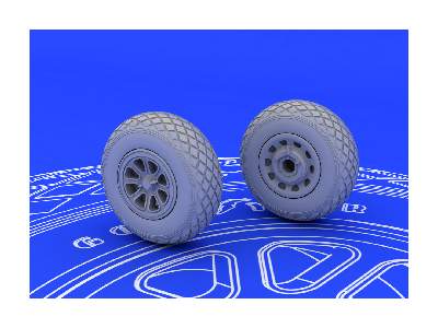 P-51 wheels 1/72 - Tamiya - image 6