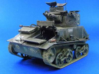British Light Tank Mk.VI B - image 4