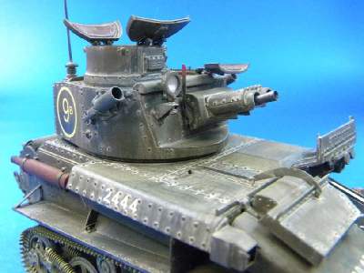 British Light Tank Mk.VI B - image 7