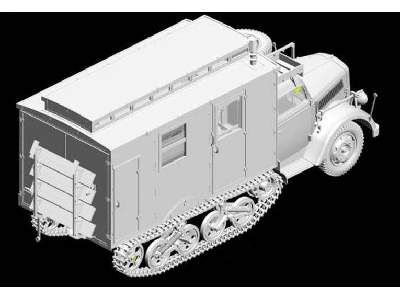 Sd.Kfz.3 Maultier Ambulans - image 3
