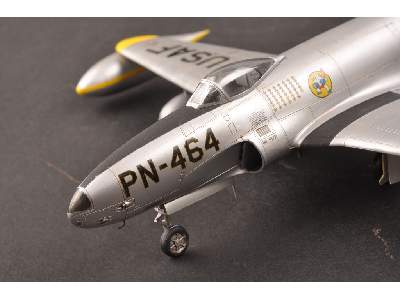 F-80A Shooting Star fighter - image 11