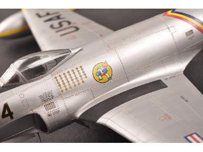 F-80A Shooting Star fighter - image 12