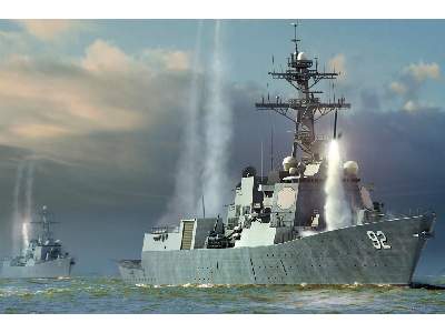 USS Momsen DDG-92 - image 1
