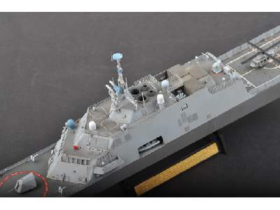 USS Fort Worth LCS-3 - image 13