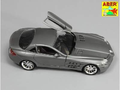 Mercedes Benz McLaren SLR - image 12