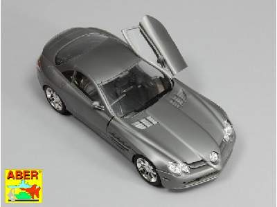 Mercedes Benz McLaren SLR - image 13