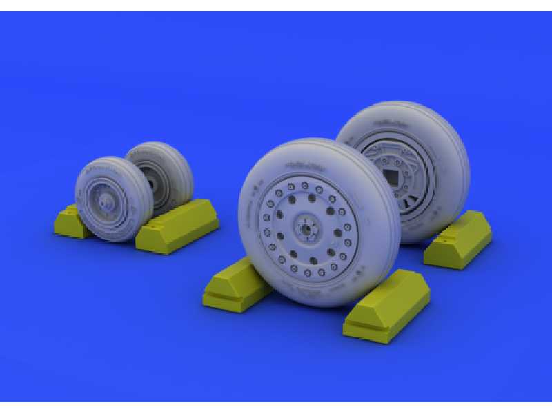 F-4B/ N wheels 1/48 - Academy Minicraft - image 1