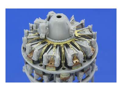 P-61A/ B engine 1/32 - Hobby Boss - image 2