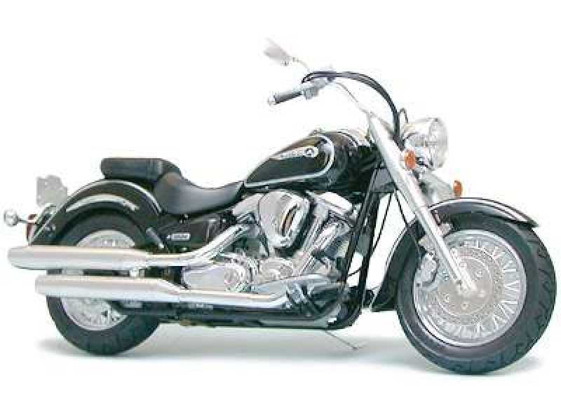 YAMAHA XV 1600 RoadStar - image 1