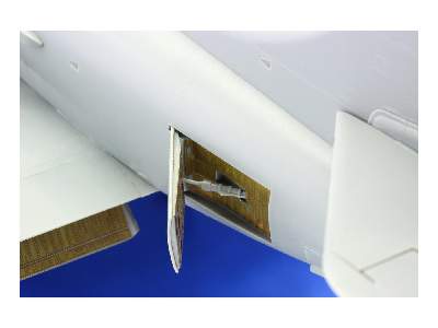 A-4F landing flaps 1/32 - Trumpeter - image 2