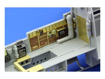 P-61A/ B interior S. A. 1/32 - Hobby Boss - image 5