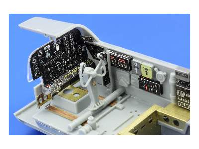 P-61A/ B interior S. A. 1/32 - Hobby Boss - image 7