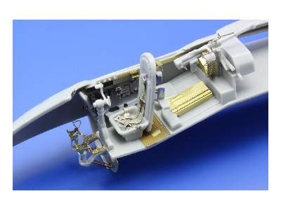 Tu-2T interior S. A. 1/48 - Xuntong Model - image 2