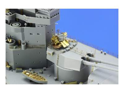 Prince of Wales cranes and railings 1/350 - Tamiya - image 2