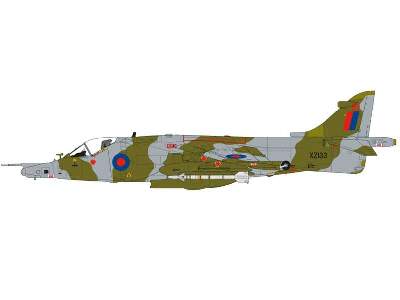 Hawker Siddeley Harrier GR3 - image 2