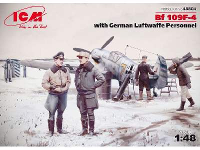 Bf 109F-4 with German Luftwaffe Personnel - image 1