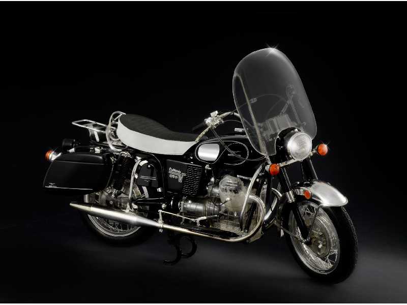 Moto Guzzi V850 California - image 1